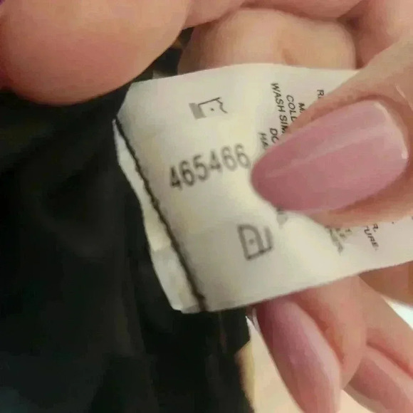 Reitman's Signature Plus Size V-Front & Back Polyester Ruffle Blouse Size 2x - Picture 13 of 13